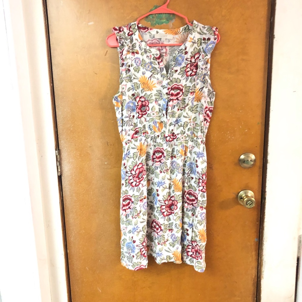 COPY - Beautiful summer sun dress by Loft. Size medium